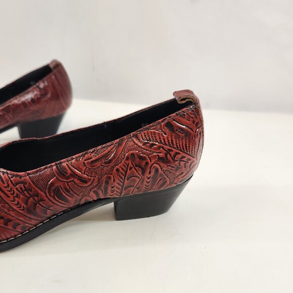 Tic-Tac-Toes Red Tooled Leather Shoe Women's US Size 8.5 Pump Low Heel - Picture 3 of 12